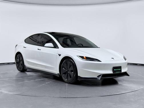 2025 Tesla Model 3 Long Range