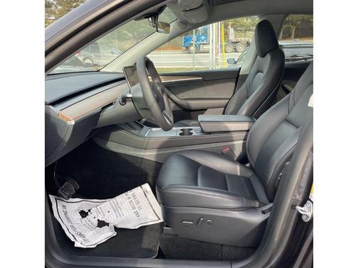 2025 Tesla Model Y Long Range