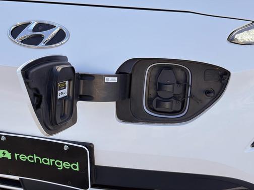 2023 Hyundai KONA EV Limited