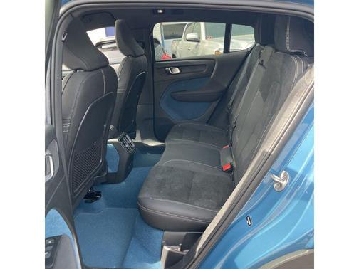 Fjord Blue Metallic 2022 Volvo C40 Recharge Pure Electric P8 Ultimate
