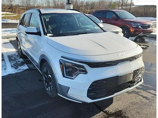 2023 Kia Niro EV Wave