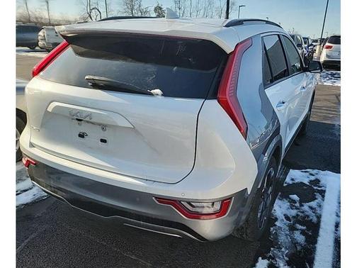 2023 Kia Niro EV Wave