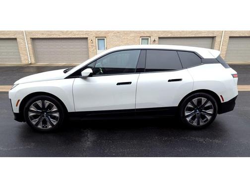 2023 BMW iX xDrive50