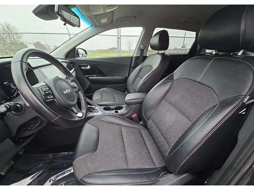 2022 Kia Niro Plug-In Hybrid EX