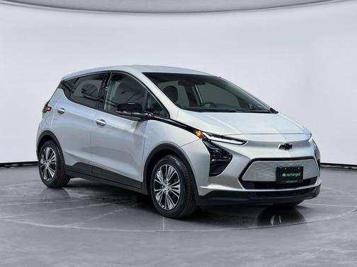 Silver Flare Metallic 2022 Chevrolet Bolt EV 1LT