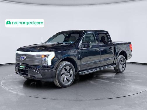 2022 Ford F-150 Lightning LARIAT
