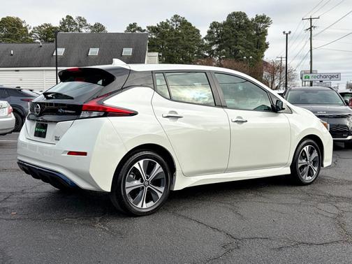 2020 Nissan Leaf SV PLUS