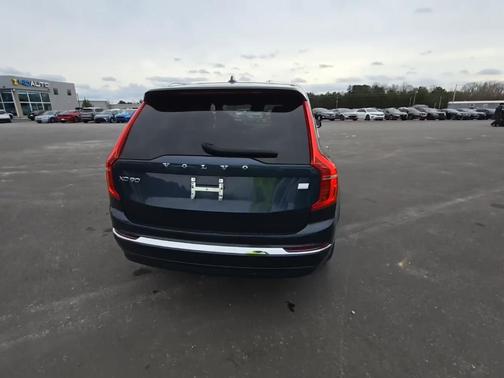 Denim Blue Metallic 2023 Volvo XC90 Recharge Plug-In Hybrid Plus
