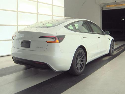 2024 Tesla Model 3 Long Range