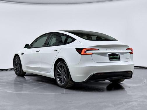 2024 Tesla Model 3 Long Range