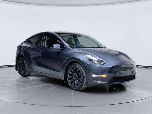 2024 Tesla Model Y Performance
