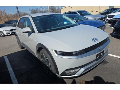 Cyber Gray 2024 Hyundai IONIQ 5 SEL