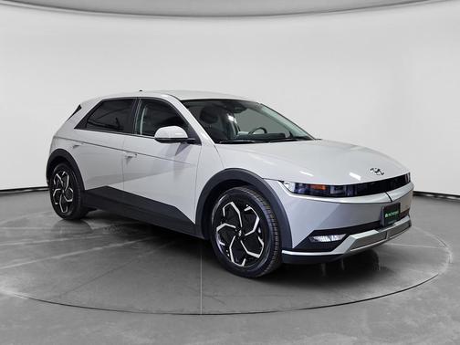 Cyber Gray 2024 Hyundai IONIQ 5 SEL
