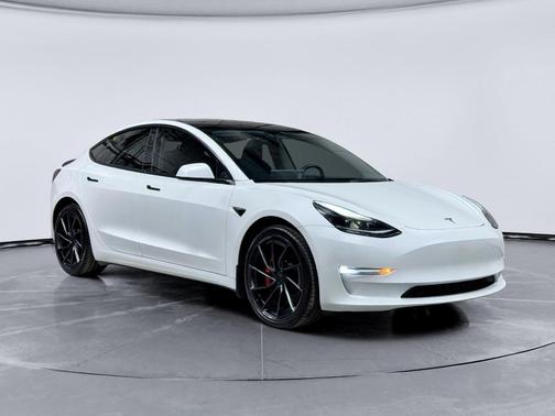 2023 Tesla Model 3 Performance