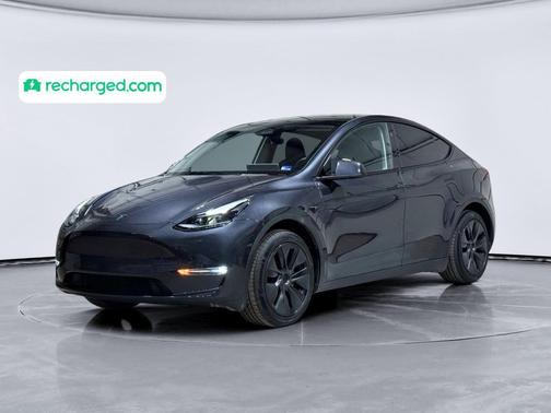 2025 Tesla Model Y Long Range