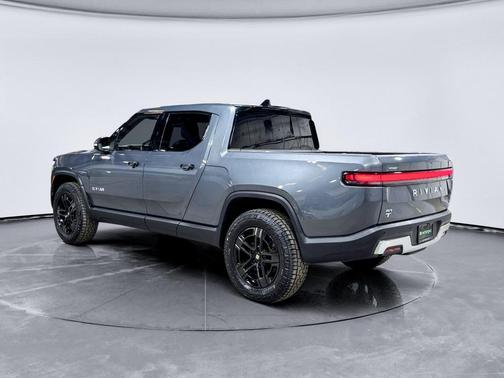 El Cap Granite 2023 Rivian R1T Adventure