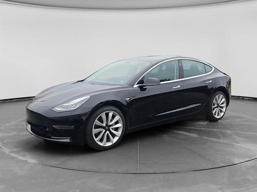 Solid Black 2018 Tesla Model 3 Long Range