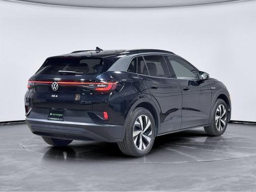Deep Black Pearl 2023 Volkswagen ID.4 Pro