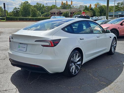 2025 Tesla Model 3 Long Range