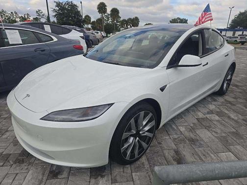 2025 Tesla Model 3 Long Range
