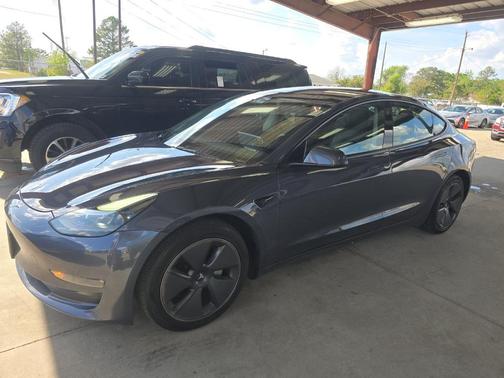 Midnight Silver Metallic 2022 Tesla Model 3 Long Range