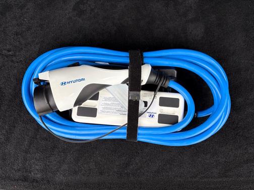 2023 Hyundai KONA EV Limited