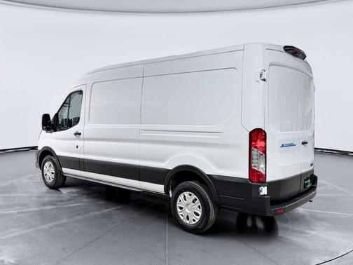2023 Ford E-Transit T-350 Medium Roof