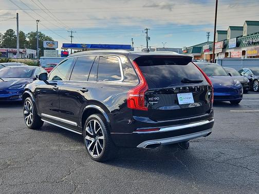2021 Volvo XC90 Recharge Plug-In Hybrid T8 Inscription Expression 6 Passenger