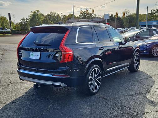 2021 Volvo XC90 Recharge Plug-In Hybrid T8 Inscription Expression 6 Passenger