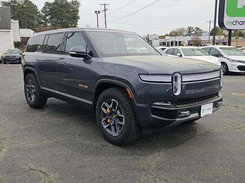 2023 Rivian R1S Adventure