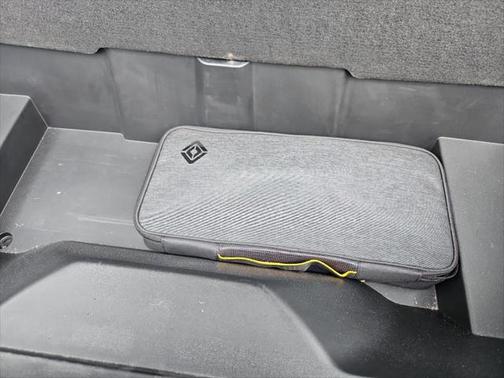2023 Rivian R1S Adventure