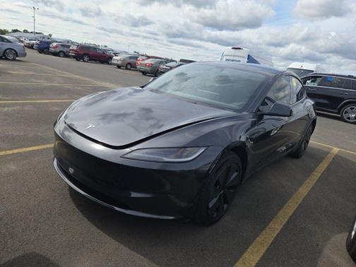 2025 Tesla Model 3 Long Range