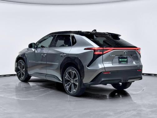 2023 Toyota bZ4X Limited