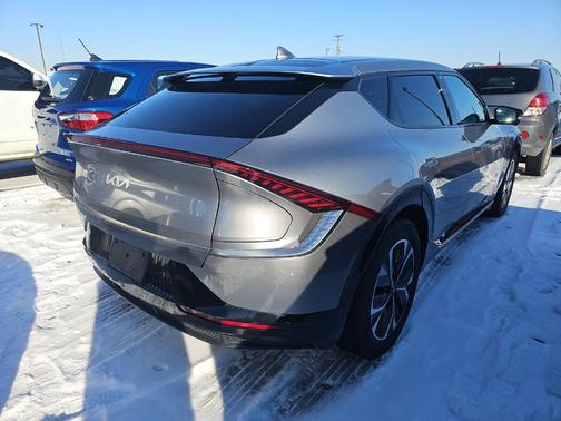 2024 Kia EV6 Wind