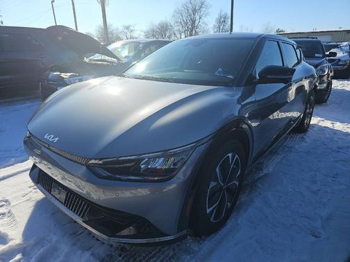 2024 Kia EV6 Wind