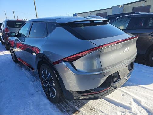 2024 Kia EV6 Wind