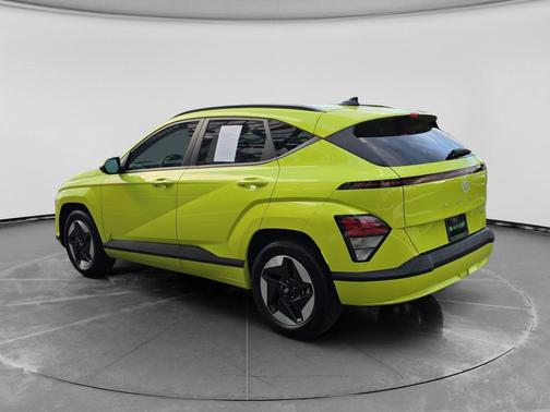 Neoteric Yellow 2024 Hyundai KONA EV SEL