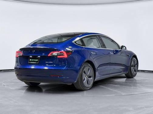 Deep Blue Metallic 2020 Tesla Model 3 Long Range