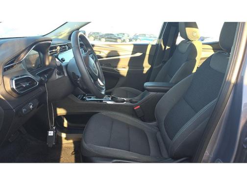 Gray Ghost Metallic 2023 Chevrolet Bolt EUV LT