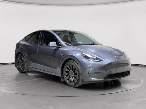 2023 Tesla Model Y Performance