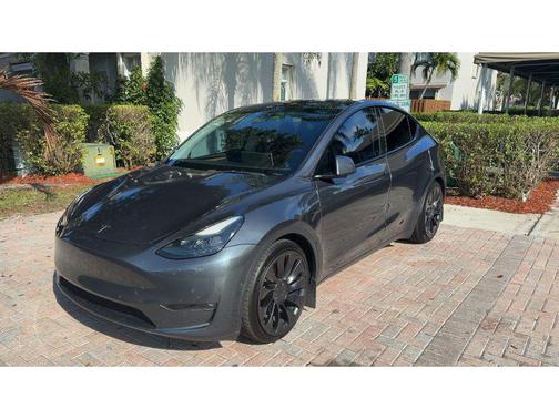 2023 Tesla Model Y Performance