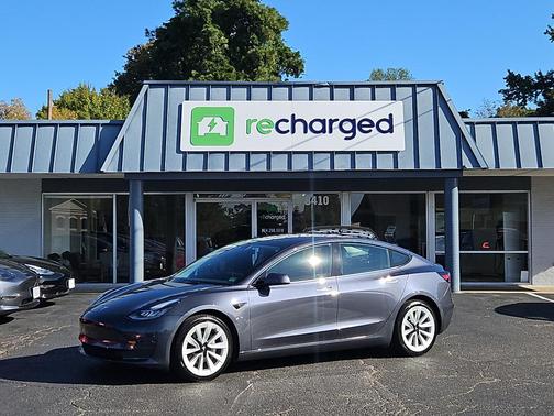 2022 Tesla Model 3 Long Range
