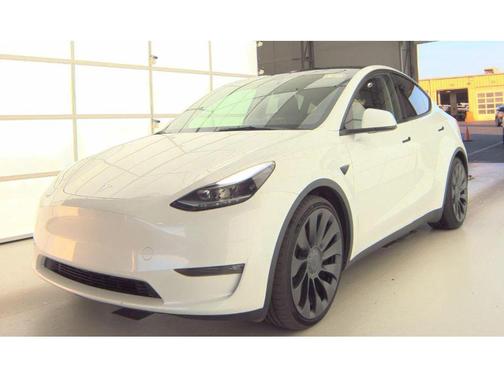 2023 Tesla Model Y Performance