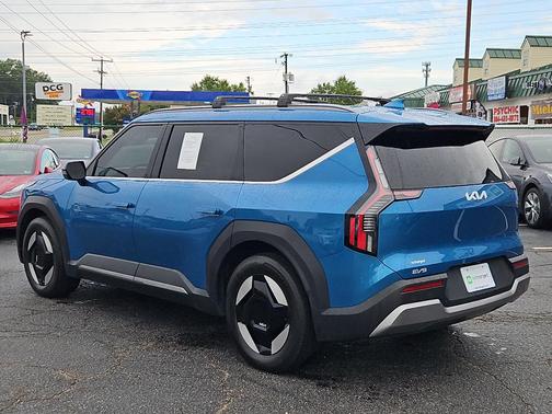 2024 Kia EV9 Wind