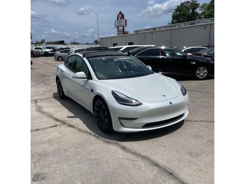 Pearl White Multi-Coat 2021 Tesla Model 3 Performance
