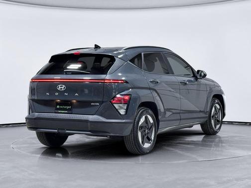 Ecotronic Gray Pearl 2024 Hyundai KONA EV SEL