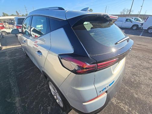 Silver Flare Metallic 2023 Chevrolet Bolt EUV LT