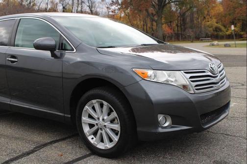 2011 Toyota Venza Base