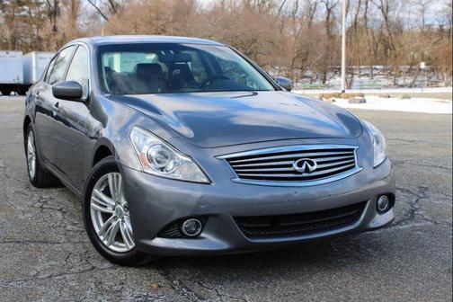 2013 INFINITI G37x Base