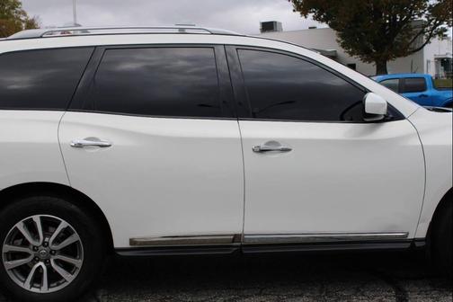 2013 Nissan Pathfinder SL